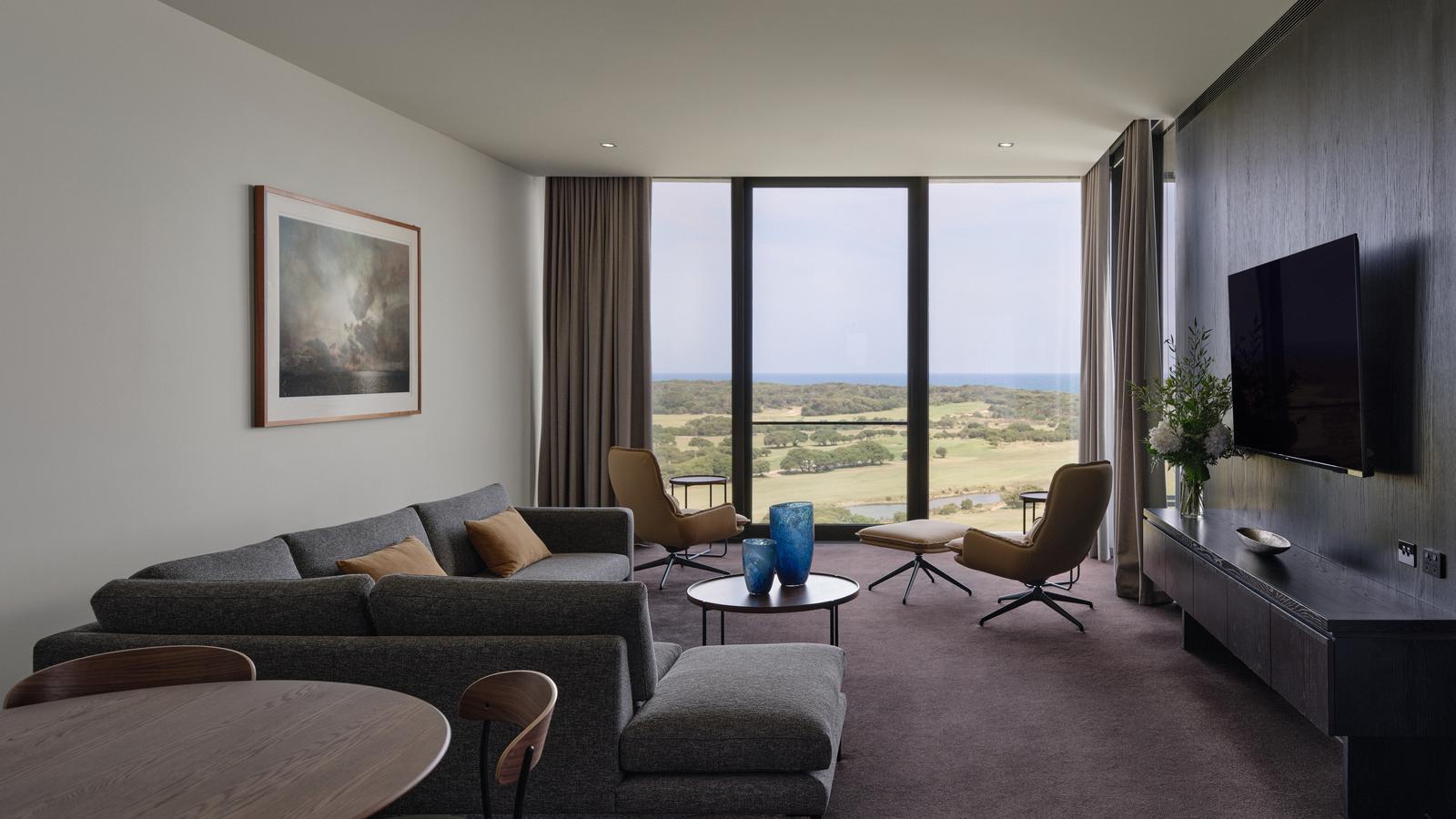 RACV Torquay Resort ocean-view spa suite